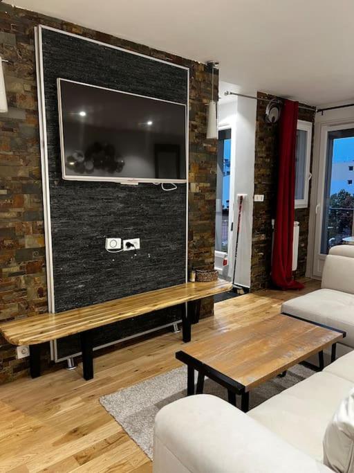 Appartement Convivial Pour Sejourner Le Kremlin-Bicêtre Exterior foto